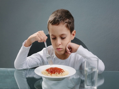 【育兒】小孩食欲不振是怎么回事，該如何解決食欲不振？