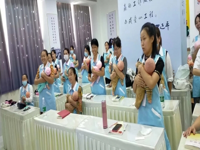 老月嫂為什么能全年接單？新手卻接不到單，可能就是因?yàn)檫@原因